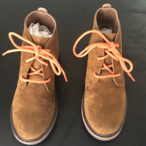 Liz Carlton Other - Liz Carlton boy’s boot